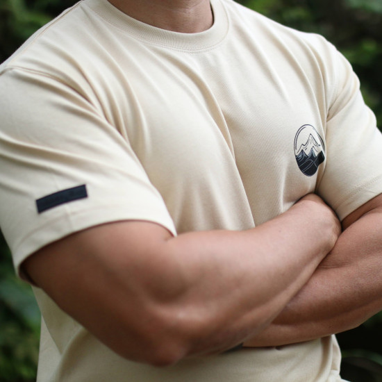 酷力酥凱文 露營風T-Shirt