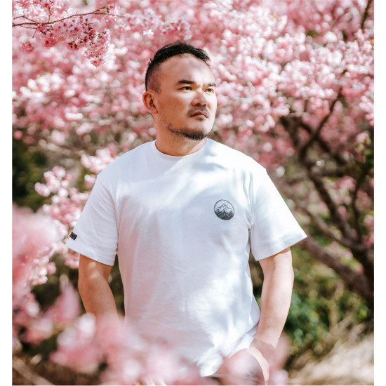 大頭 露營風T-Shirt